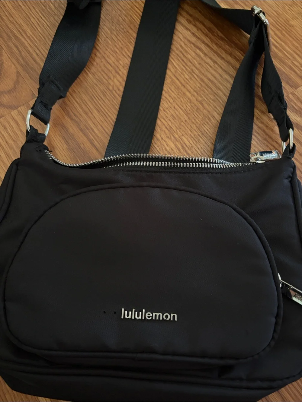 lululemon athletica Black Compact Messenger Crossbody